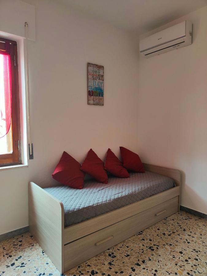 Appartamento Maestrale Porto Torres Exteriör bild
