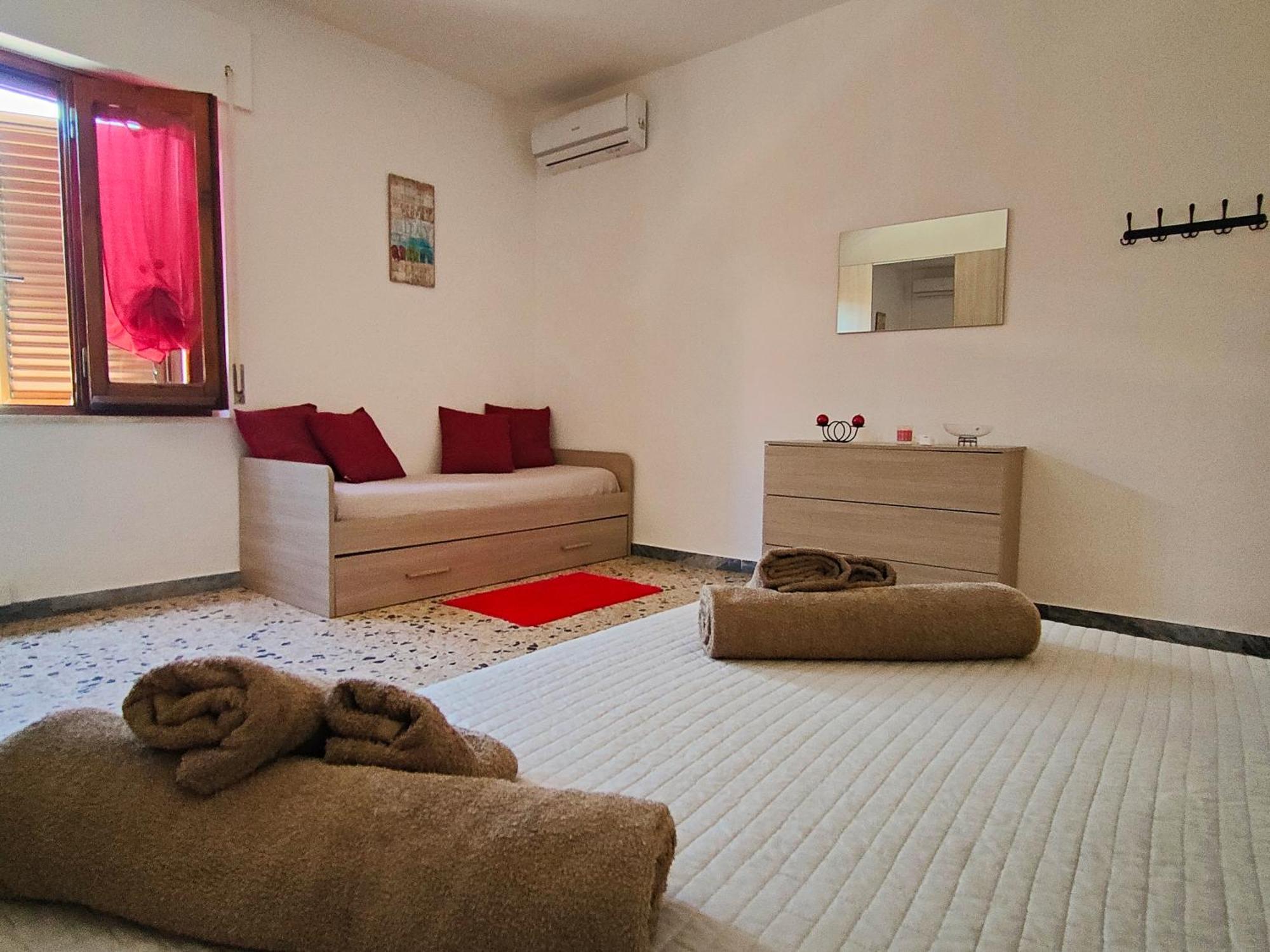 Appartamento Maestrale Porto Torres Exteriör bild